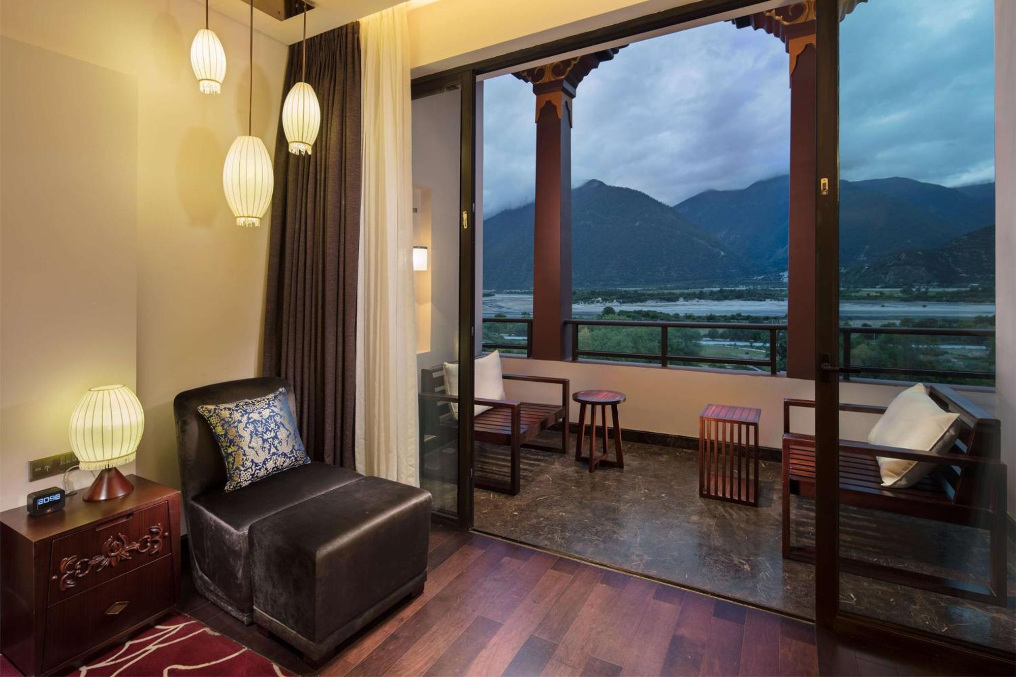 Hilton Linzhi Resort Ньингчи Экстерьер фото