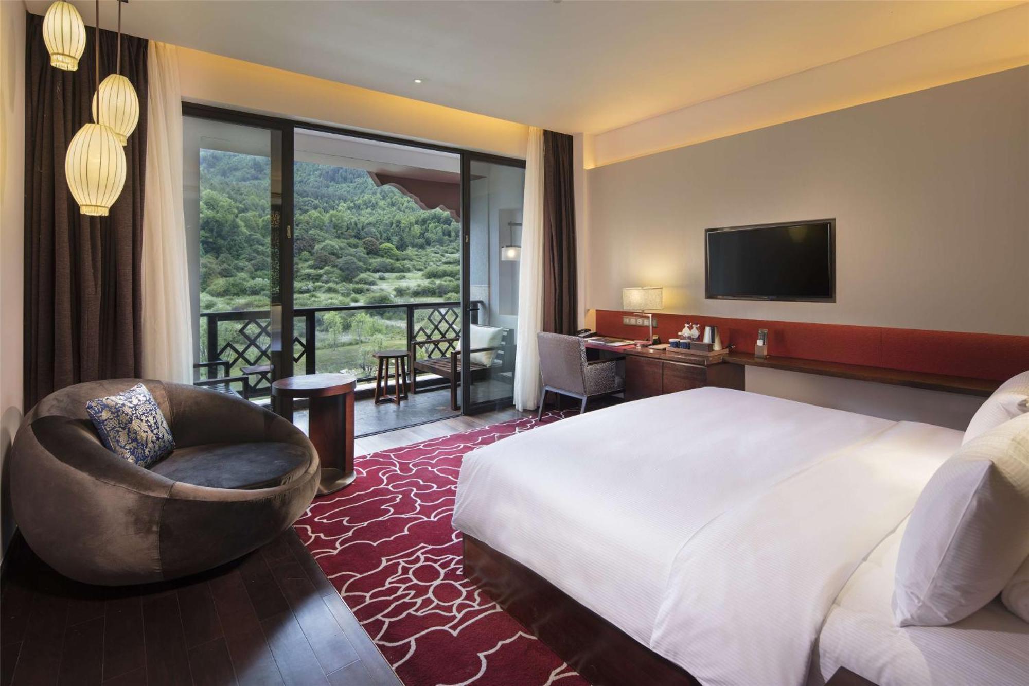 Hilton Linzhi Resort Ньингчи Экстерьер фото