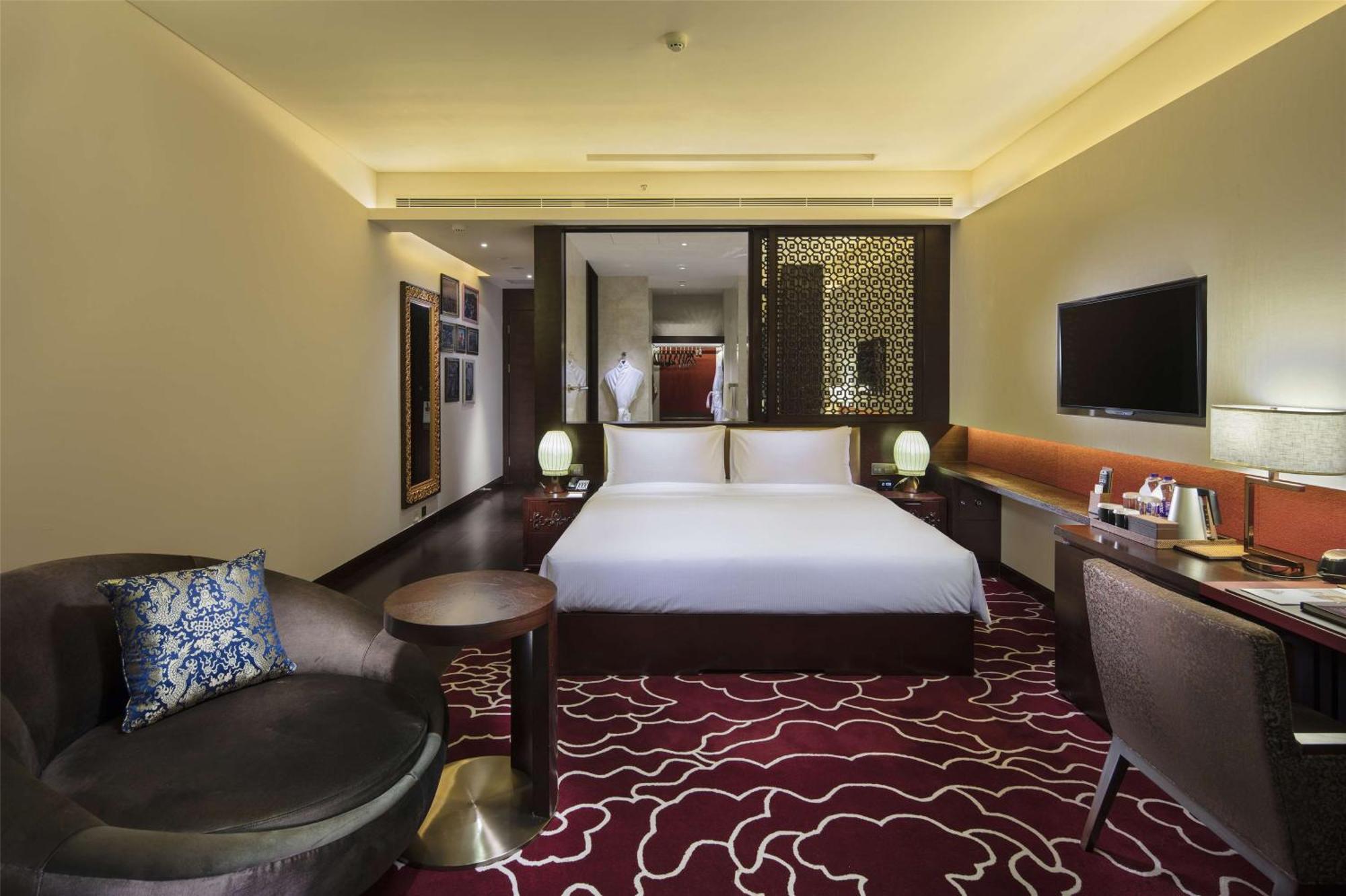 Hilton Linzhi Resort Ньингчи Экстерьер фото