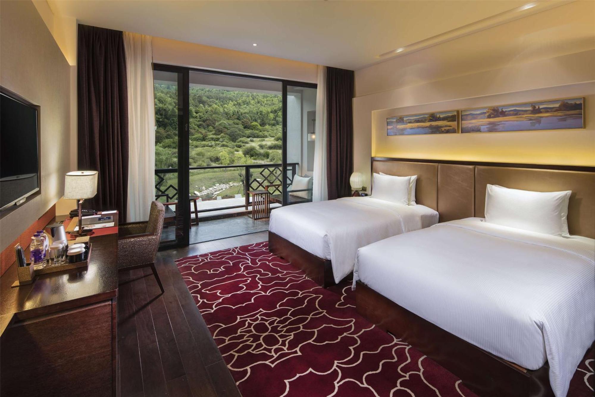 Hilton Linzhi Resort Ньингчи Экстерьер фото